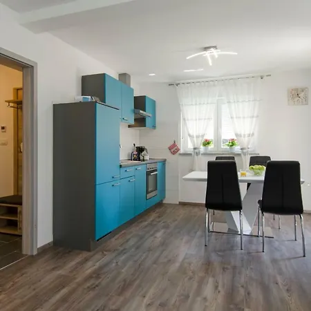 Apartment R&d *